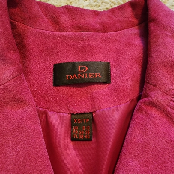 Genuine Leather Danier Hot Pink Suede Jacket, vintage, Y2K - Picture 6 of 9
